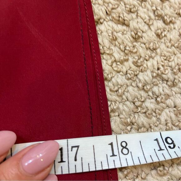 Long Unique London Skyline Print Scarf - Picture 6 of 11